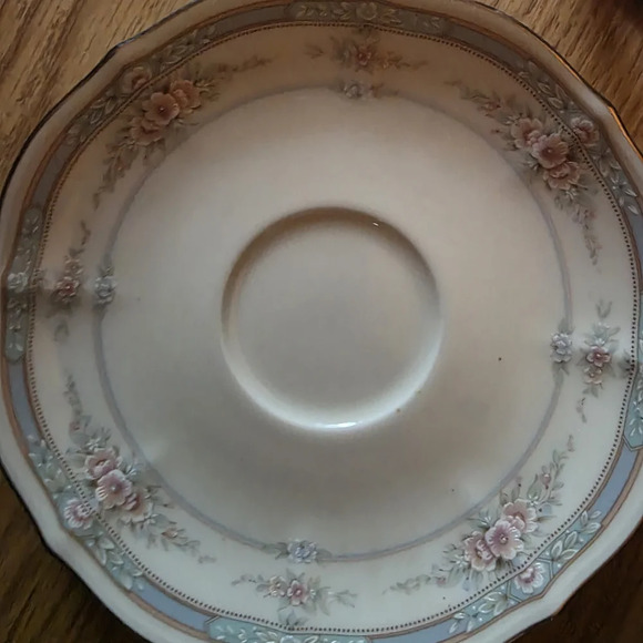 Noritake Cream and Pink Floral Mug Set - Picture 4 of 5